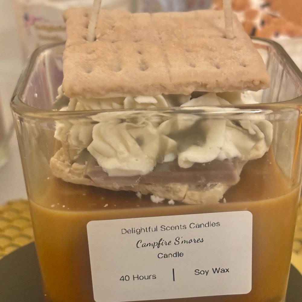 Campfire S’mores candle